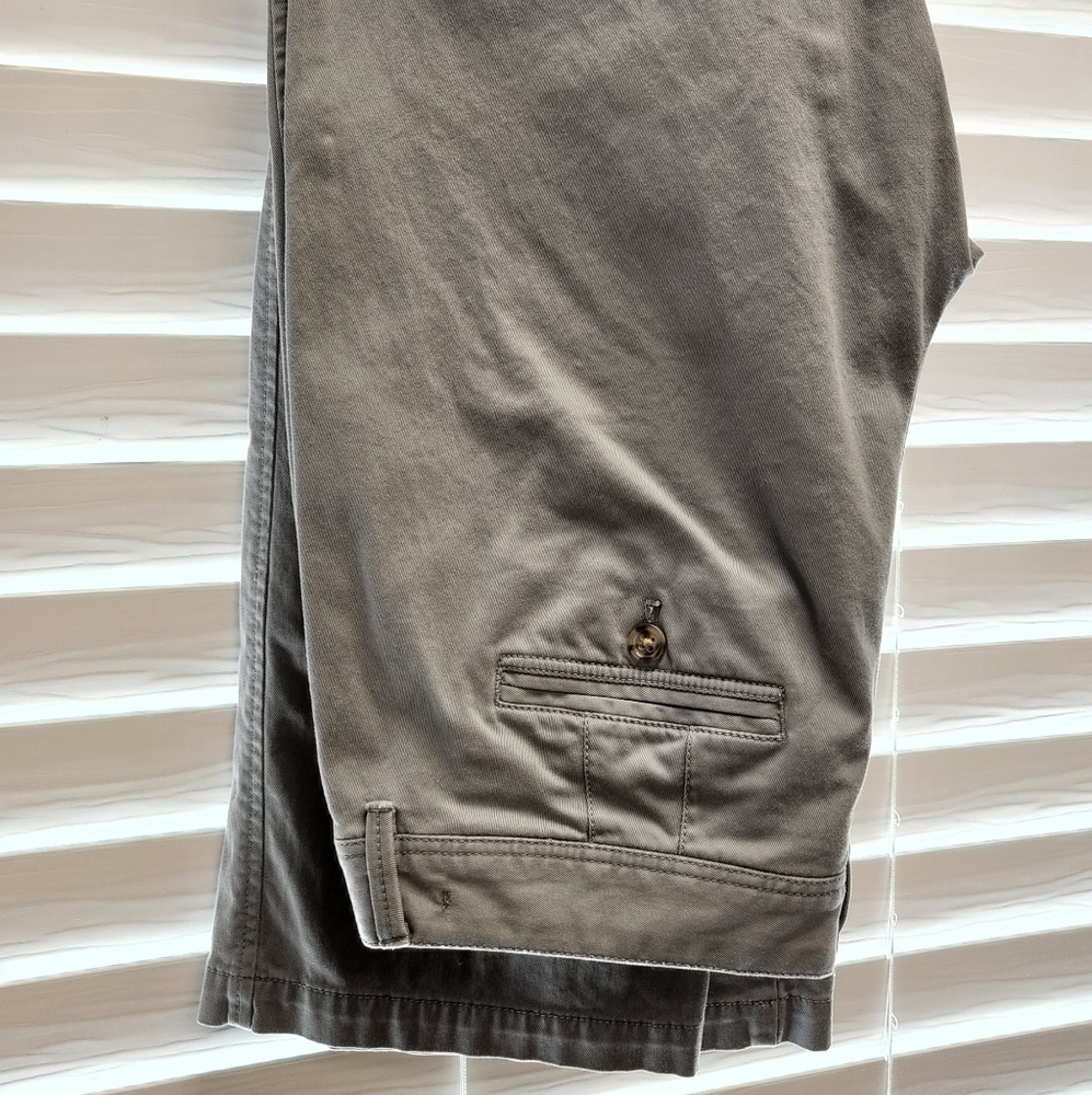 Banana Republic Women's Pants size 8